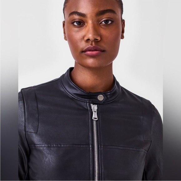 Spanx Womens Leather Like Moto Jacket Crop Biker Sz M Comfy Black Grunge NWT - Picture 8 of 11